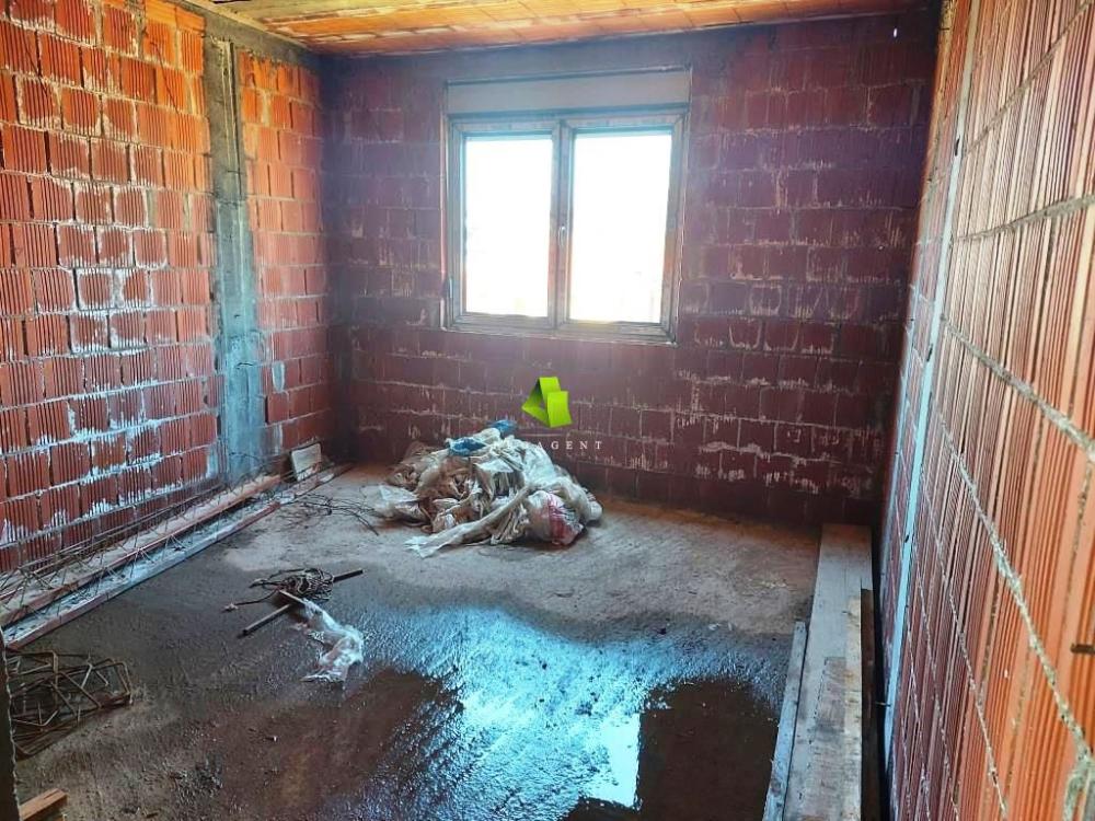 Slika 6 - Duplex u novogradnji sa PDV-om na Panteleju ID#4643