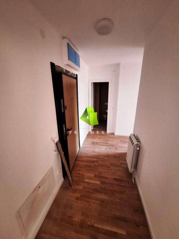 Slika 6 - Useljiv nov troiposoban stan sa PDV-om u širem centru ID#5666