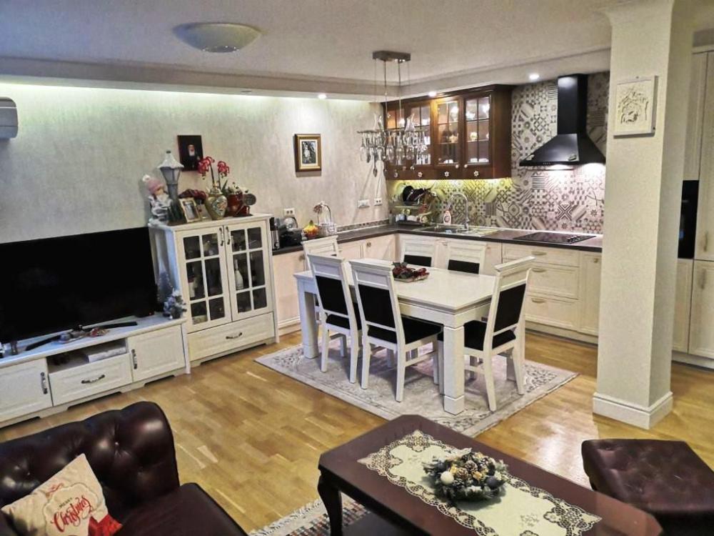 Slika 2 - Luksuzan trosoban stan sa nameštajem na atraktivnoj lokaciji ID#3109