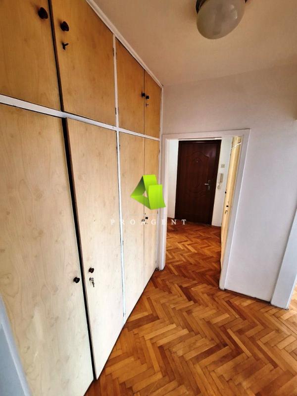 Slika 6 - Renoviran trosoban stan sa garažom u strogom centru ID#5718