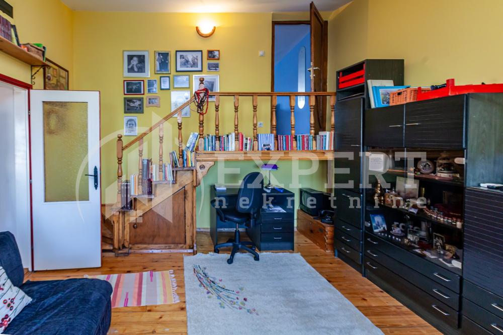 Slika 7 - Stan u zgradi, oglas ID p-012602