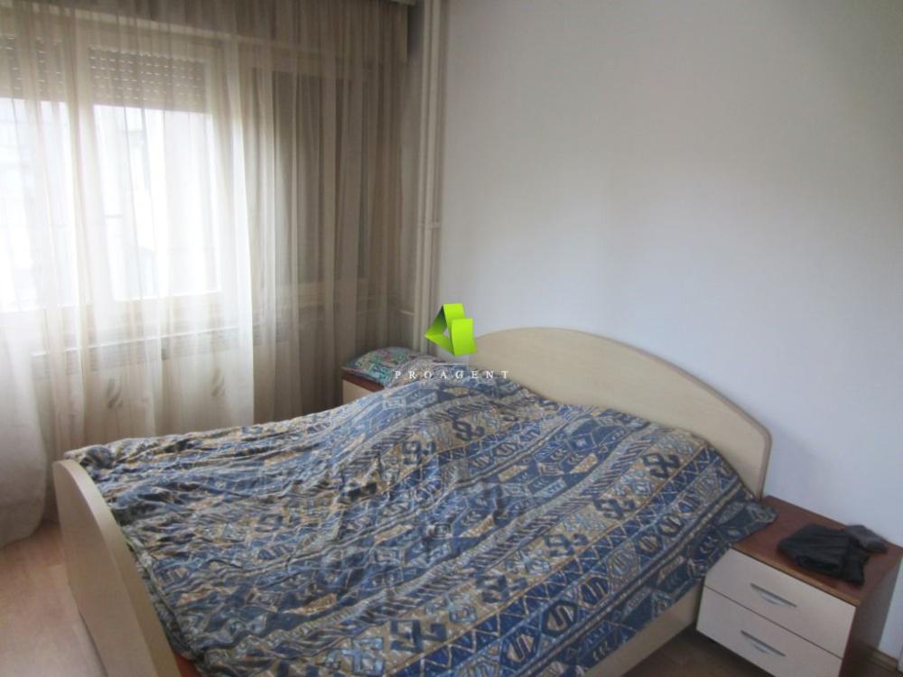 Slika 9 - Četvorosoban stan sa nameštajem u centru ID#4468