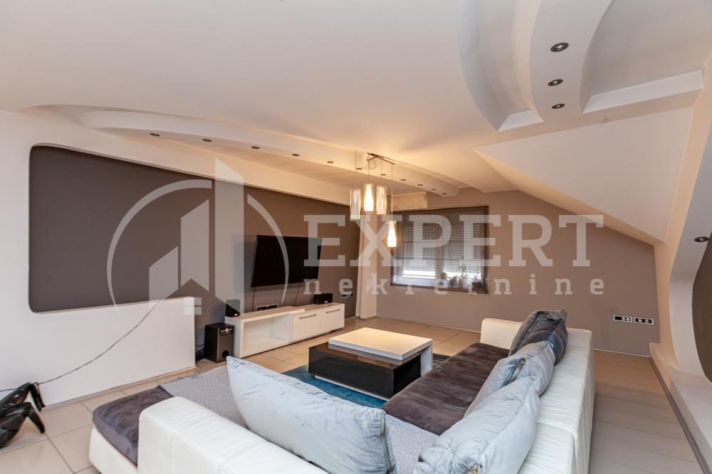 Slika 1 - Stan u zgradi, novogradnja, uknjižen, etažno grejanje, oglas ID p-012882