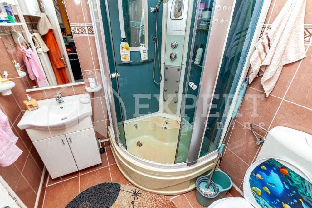 Slika 10 - Stan u zgradi, uknjižen, centralno grejanje, oglas ID p-013010