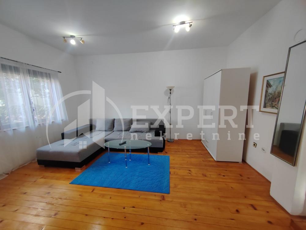 Slika 2 - Stan u zgradi, uknjižen, oglas ID p-012967