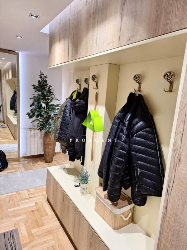 Slika 11 - Jedinstvena ponuda-luksuzan četvorosoban stan sa stvarima u strogom centru ID#6048