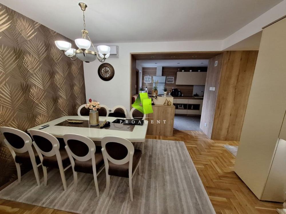 Slika 1 - Jedinstvena ponuda-luksuzan četvorosoban stan sa stvarima u strogom centru ID#6048