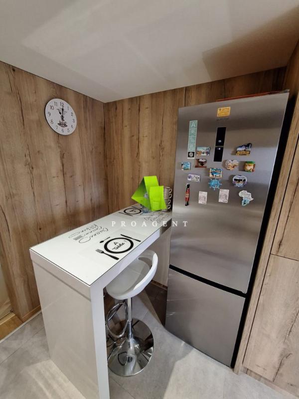 Slika 3 - Jedinstvena ponuda-luksuzan četvorosoban stan sa stvarima u strogom centru ID#6048