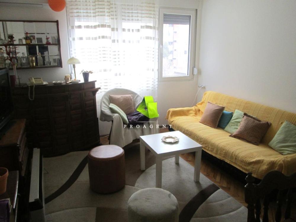 Slika 1 - Dvosoban stan na odličnoj lokaciji kod parka Čair ID#6069