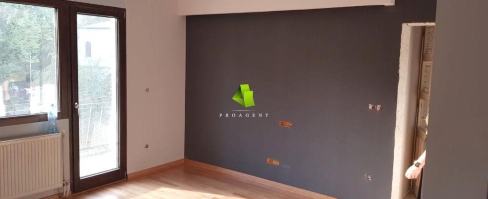 Slika 3 - Luksuzan renoviran trosoban stan na mirnoj lokaciji u blizini Sabornog hrama ID#6113