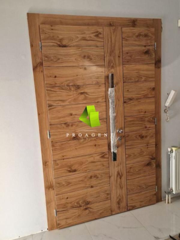 Slika 10 - Luksuzan renoviran trosoban stan na mirnoj lokaciji u blizini Sabornog hrama ID#6113