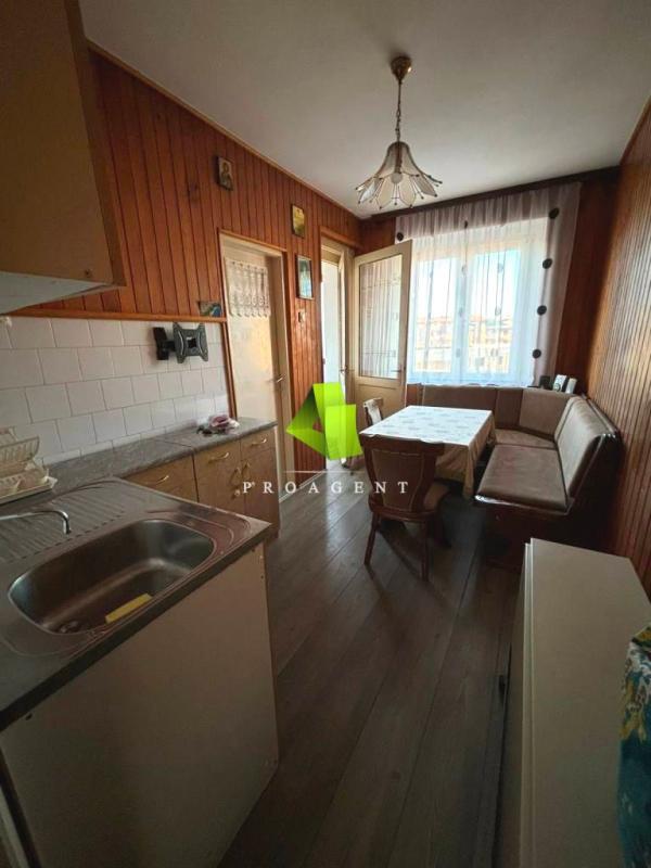 Slika 2 - Funkcionalan trosoban stan na odličnoj lokaciji u centru grada ID#6173