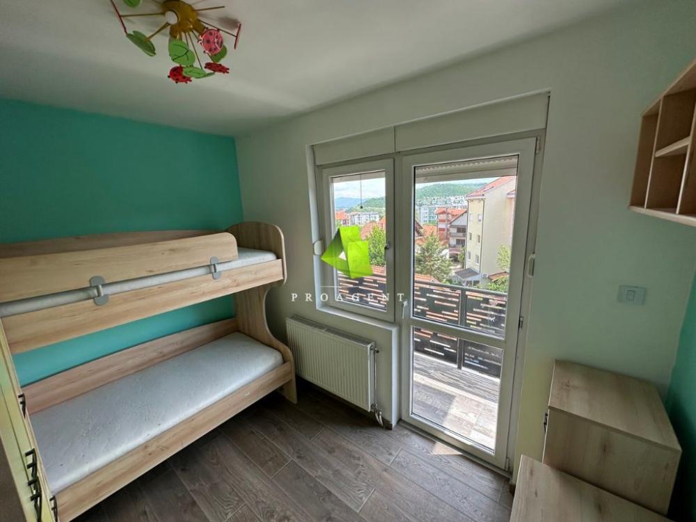 Slika 6 - Lep dvoiposoban stan sa stvarima u Mokranjčevoj, Palilula ID#6176