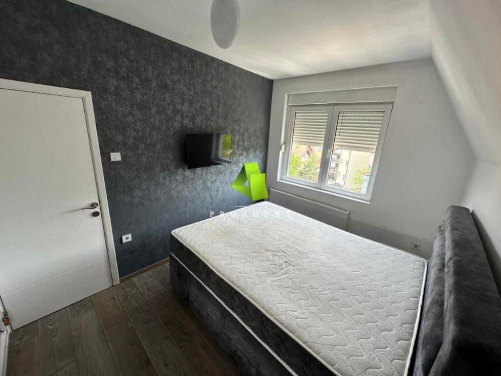 Slika 7 - Lep dvoiposoban stan sa stvarima u Mokranjčevoj, Palilula ID#6176