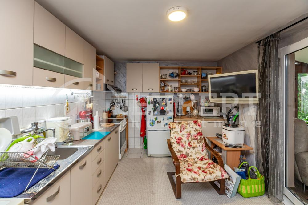 Slika 5 - Stan u zgradi, uknjižen, grejanje na struju, oglas ID p-013773