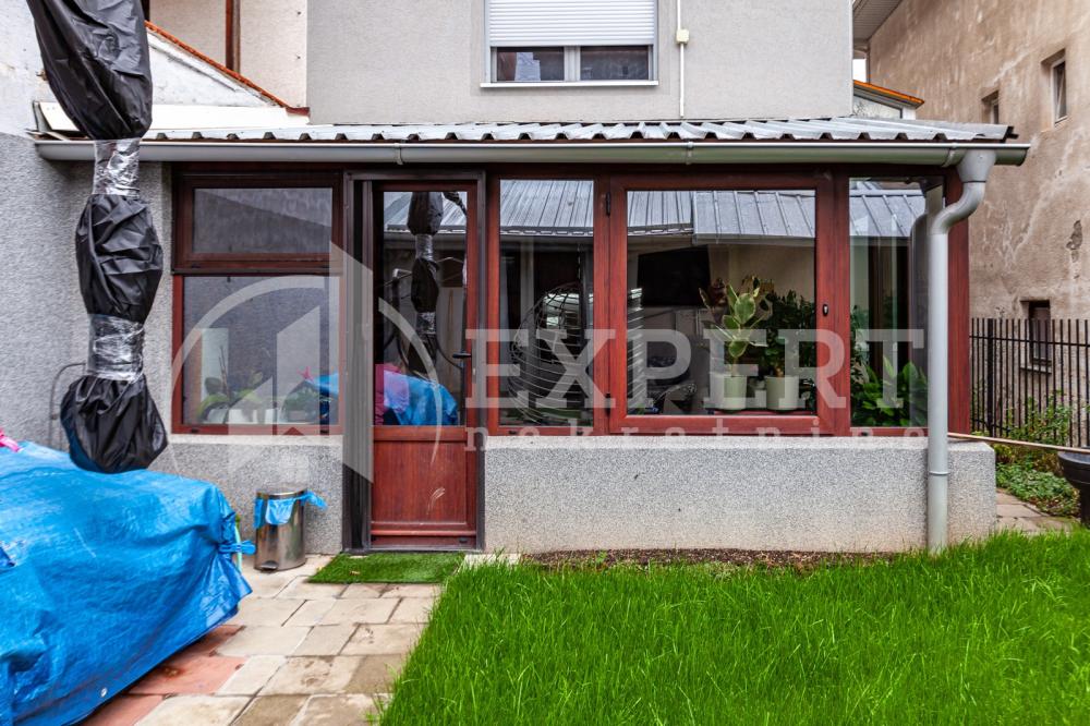 Slika 9 - Stan u zgradi, uknjižen, grejanje na struju, oglas ID p-013773