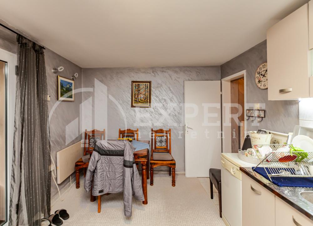 Slika 6 - Stan u zgradi, uknjižen, grejanje na struju, oglas ID p-013773