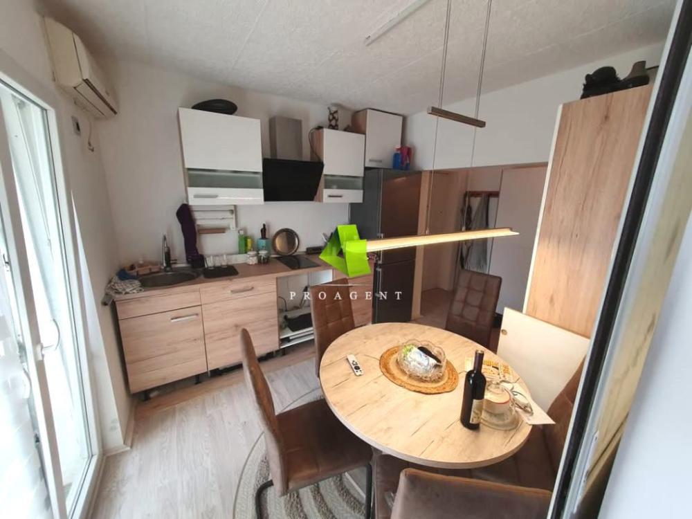 Slika 3 - Renoviran dvosoban stan sa stvarima u blizini Pravnog fakulteta ID#6336