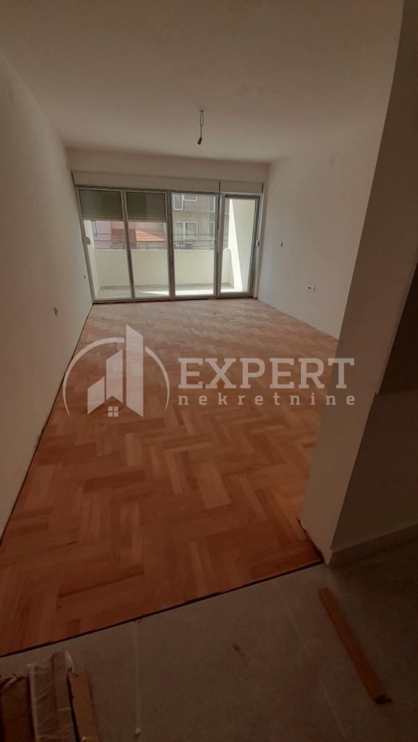 Slika 2 - Stan u zgradi, novogradnja, oglas ID p-013851