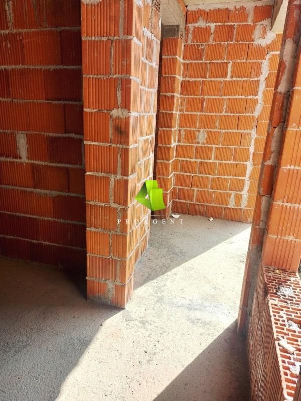 Slika 4 - Dvoiposoban stan u porodičnom stambenom objektu u novogradnji sa PDV-om, Pantelej ID#6105