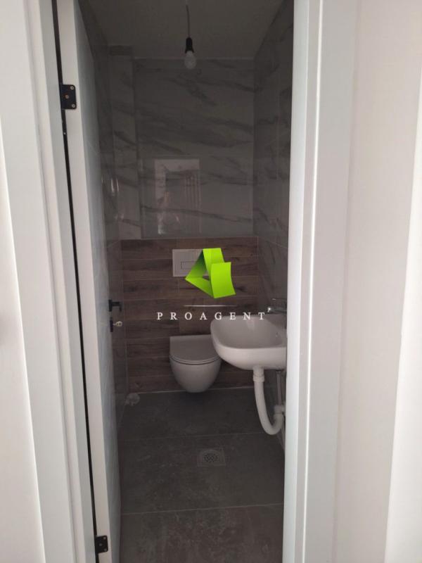 Slika 5 - Useljiv dvoiposoban stan na Panteleju ID#6419