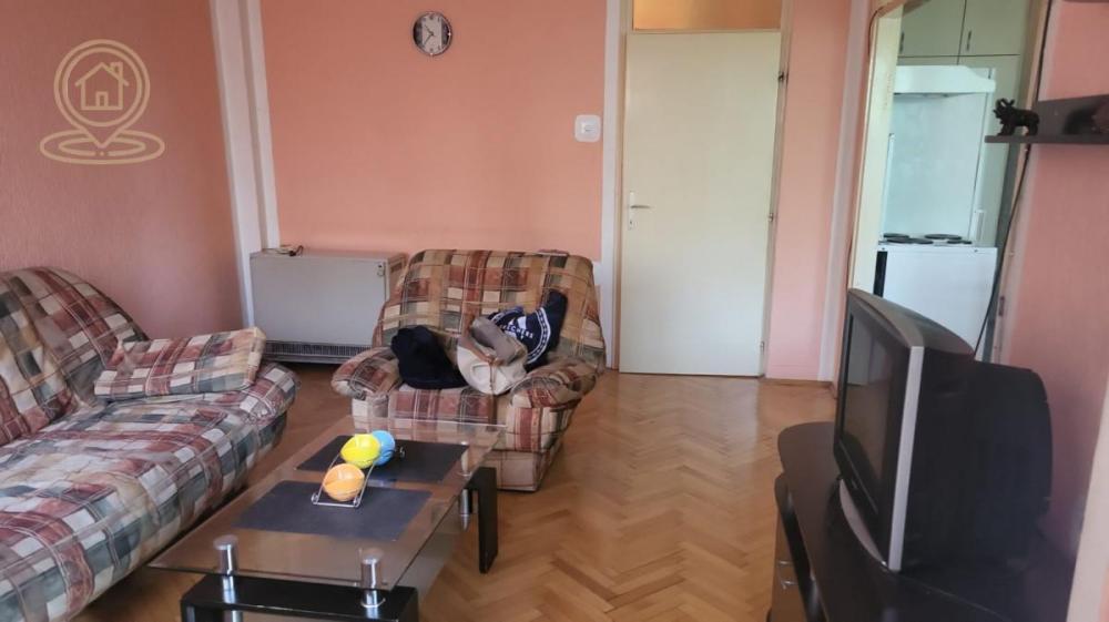 Slika 2 - NA PRODAJU TROSOBAN STAN NA BULEVARU NEMANJICA