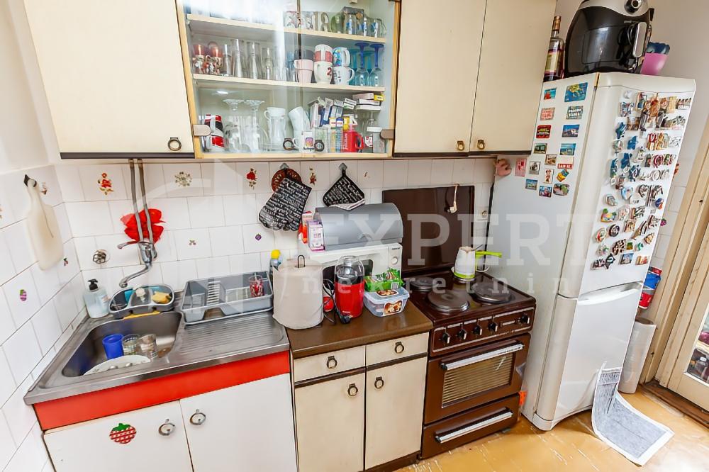 Slika 8 - Stan u zgradi, centralno grejanje, oglas ID p-013967