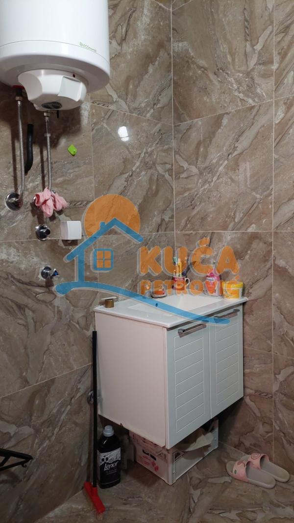 Slika 3 - Stan u zgradi, novogradnja, uknjižen, oglas ID p-09271