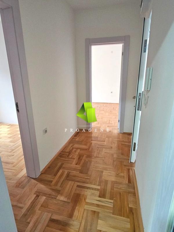 Slika 6 - Useljiv jednoiposoban stan u novogradnji u blizini Pantelejske crkve ID#6496