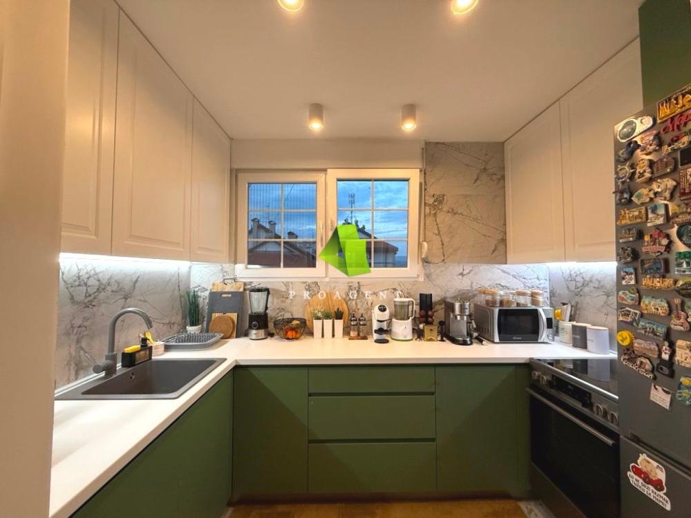 Slika 10 - Jedinstvena ponuda-luksuzan trosoban stan sa stvarima i garažom u  centru ID#6508