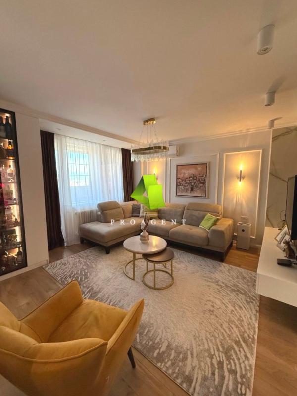 Slika 5 - Jedinstvena ponuda-luksuzan trosoban stan sa stvarima i garažom u  centru ID#6508