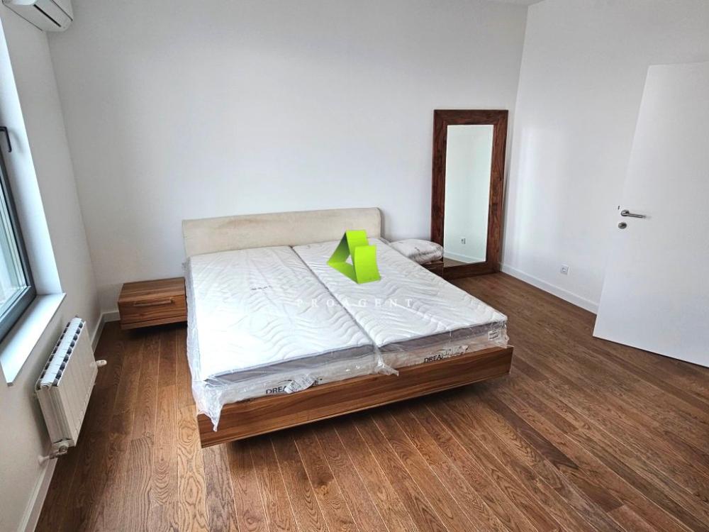 Slika 4 - Penthaus u modernom stambenom komplesku na Bulevaru Nemanjića ID#6285