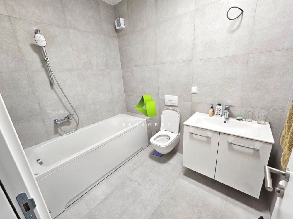 Slika 11 - Penthaus u modernom stambenom komplesku na Bulevaru Nemanjića ID#6285