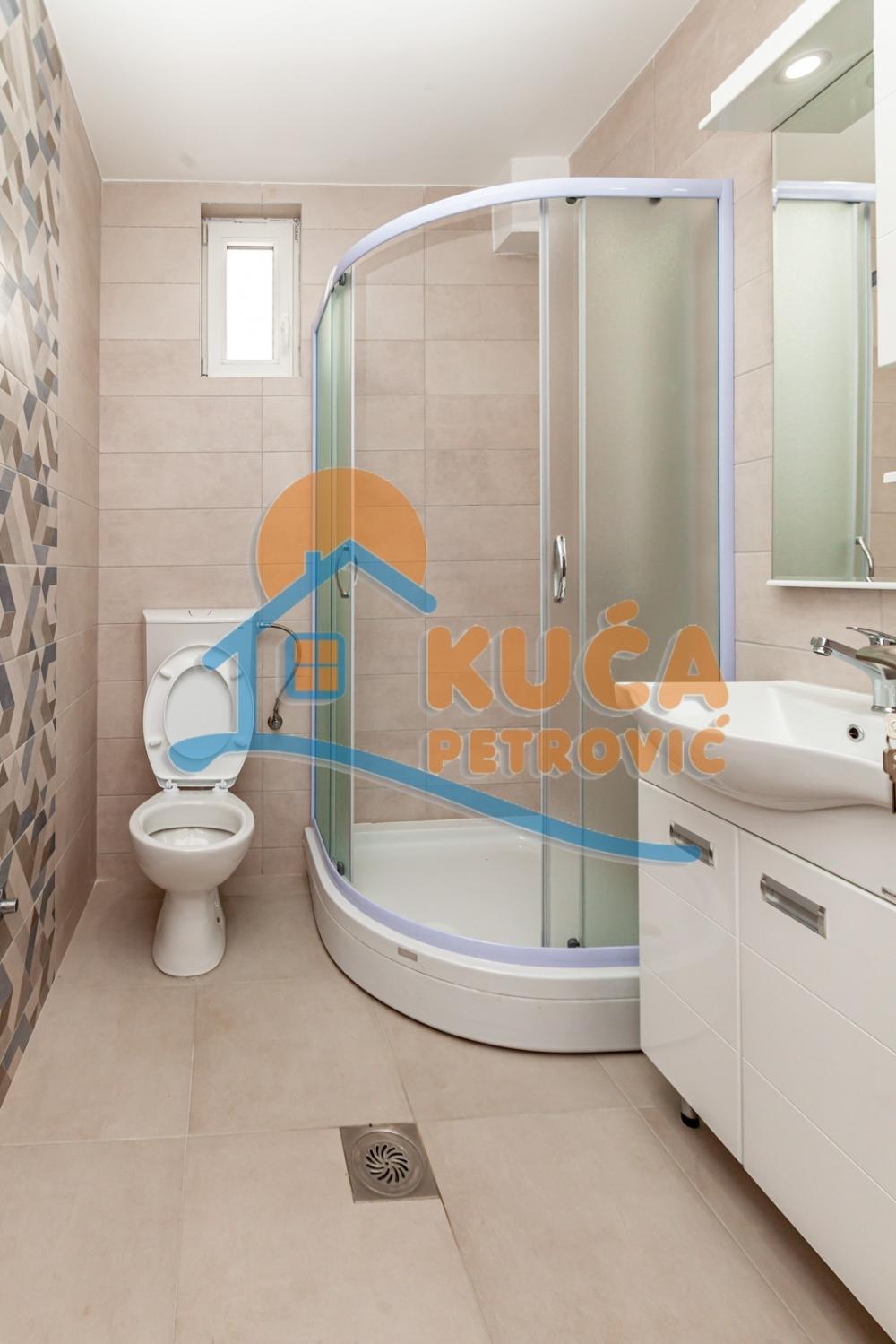 Slika 8 - Stan u zgradi, oglas ID p-08586