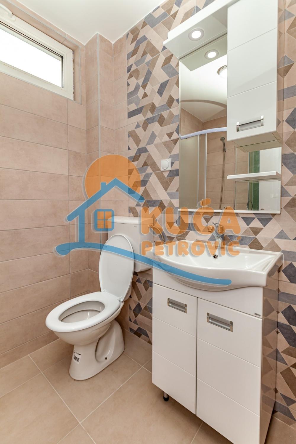 Slika 11 - Stan u zgradi, oglas ID p-08592