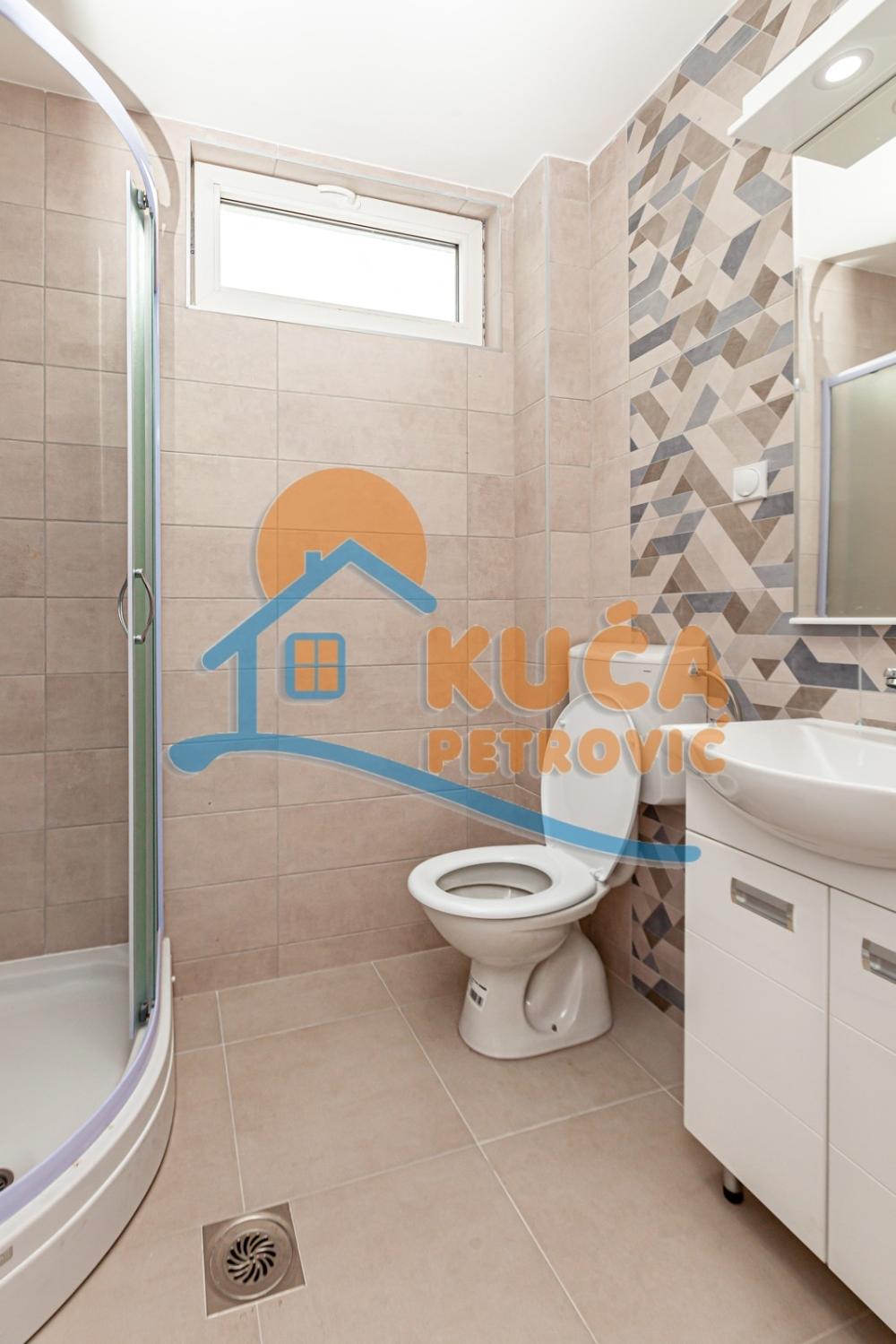 Slika 10 - Stan u zgradi, oglas ID p-08592