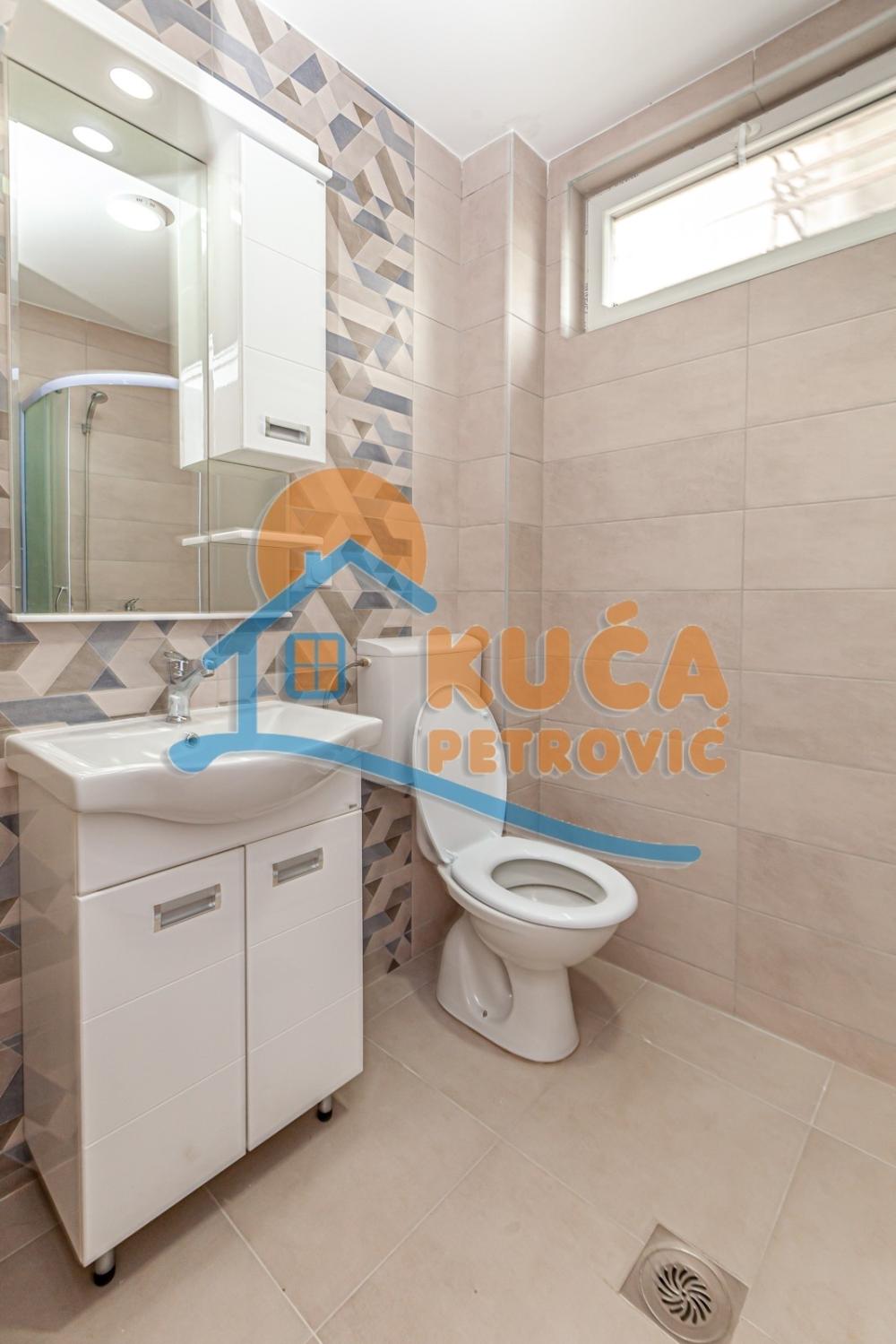 Slika 5 - Stan u zgradi, oglas ID p-08594