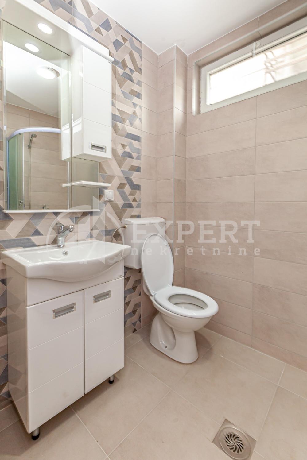 Slika 5 - Stan u zgradi, oglas ID p-08588