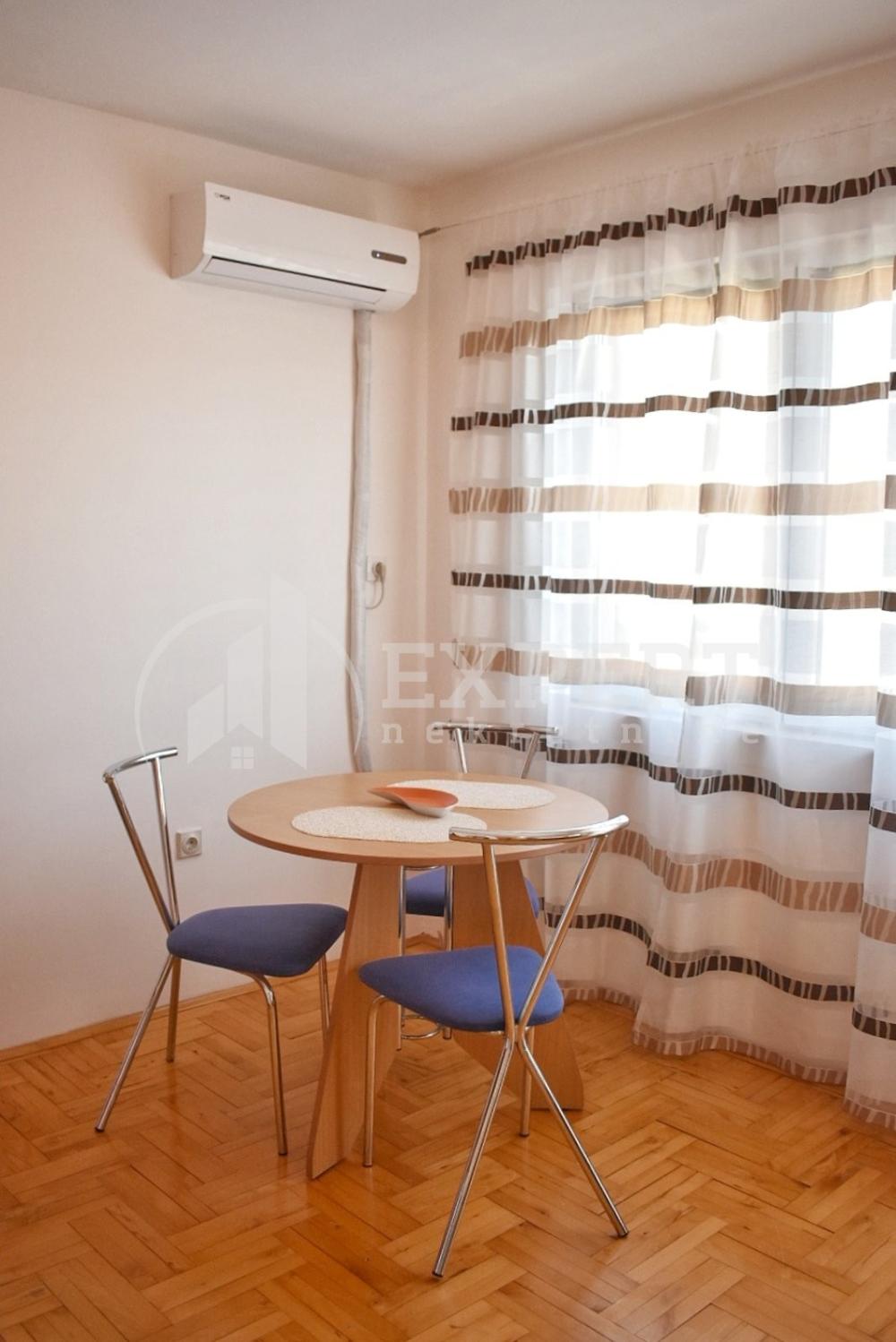 Slika 4 - Garsonjera, grejanje na struju, oglas ID p-014172