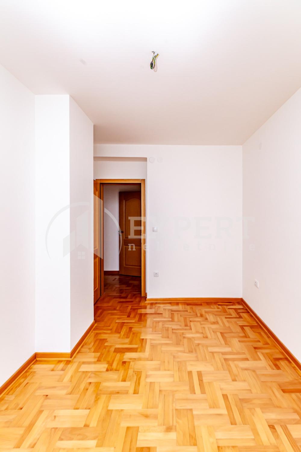 Slika 9 - Stan u zgradi, novogradnja, uknjižen, oglas ID p-014131