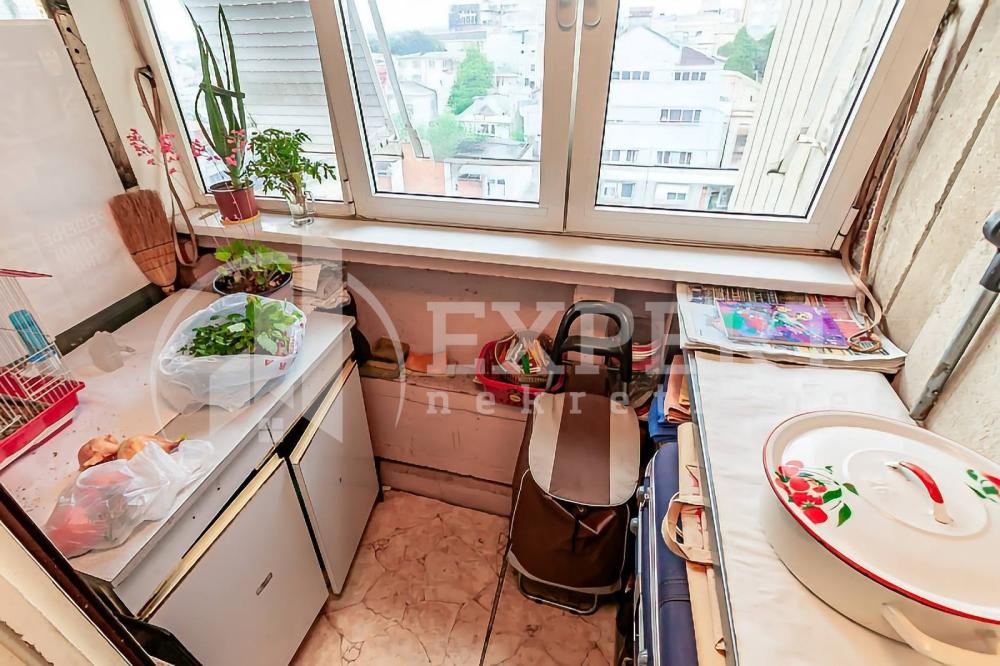 Slika 7 - Stan u zgradi, uknjižen, centralno grejanje, oglas ID p-014123