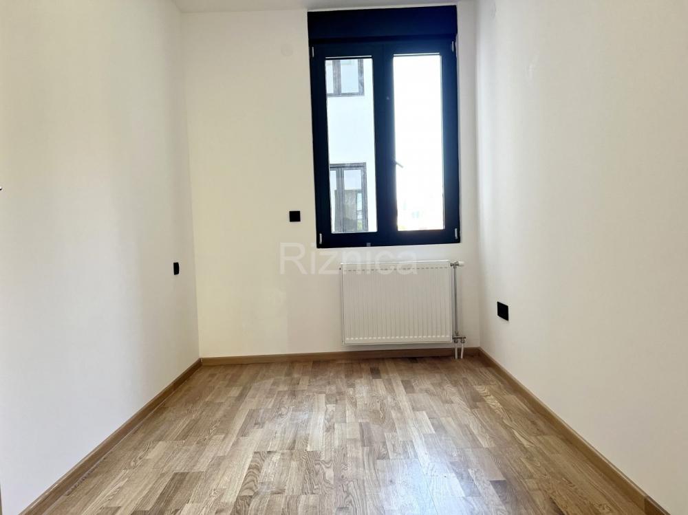 Slika 4 - Prodaja trosobnog stana, Čair Niš