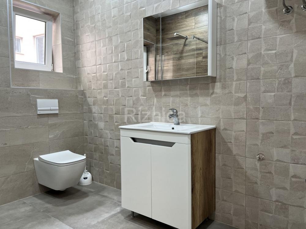 Slika 10 - Prodaja trosobnog stana, Pantelej Niš, parking