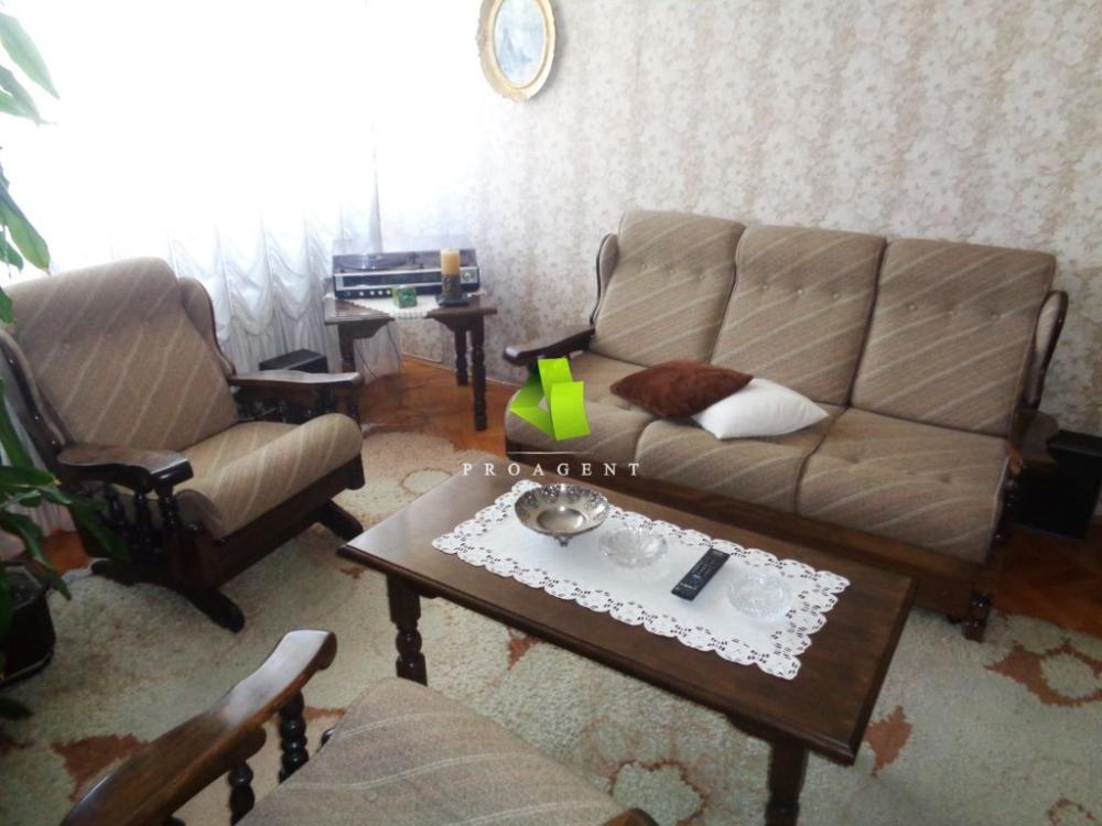 Slika 2 - Trosoban stan sa prelepim pogledom na kej, Dom zdravlja ID#6640