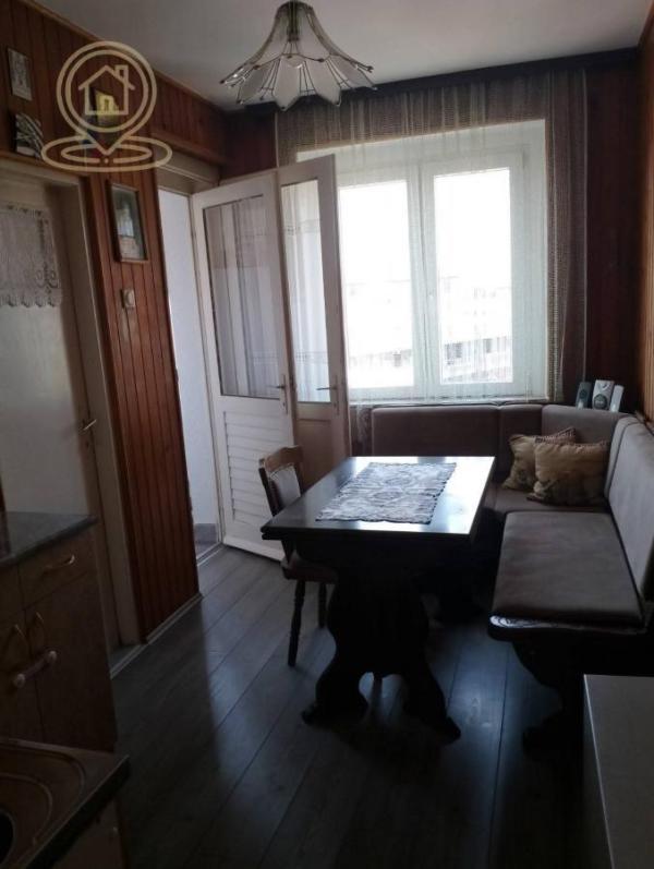 Slika 3 - Na prodaju 2.5-soban stan – Obilićev venac, Niš