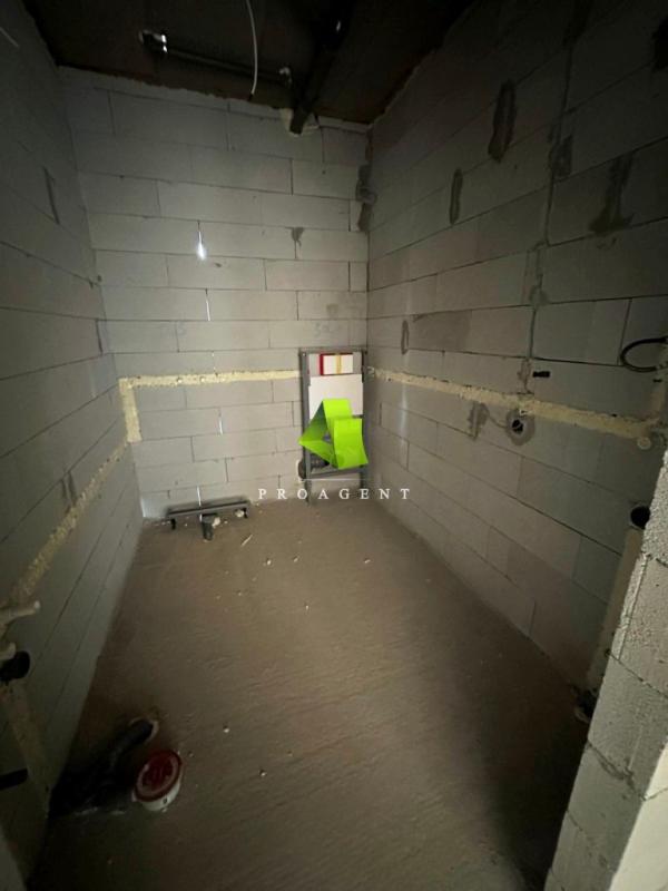 Slika 4 - Kvalitetan nov četvorosoban stan sa PDV-om u centru ID#6699