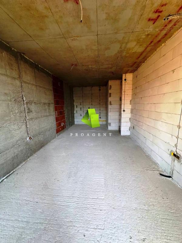 Slika 8 - Kvalitetan nov trosoban stan sa PDV-om u centru ID#6703