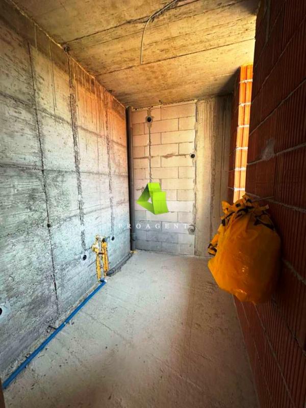 Slika 3 - Kvalitetan nov trosoban stan sa PDV-om u centru ID#6703