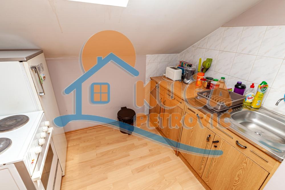 Slika 6 - Garsonjera, oglas ID p-014338