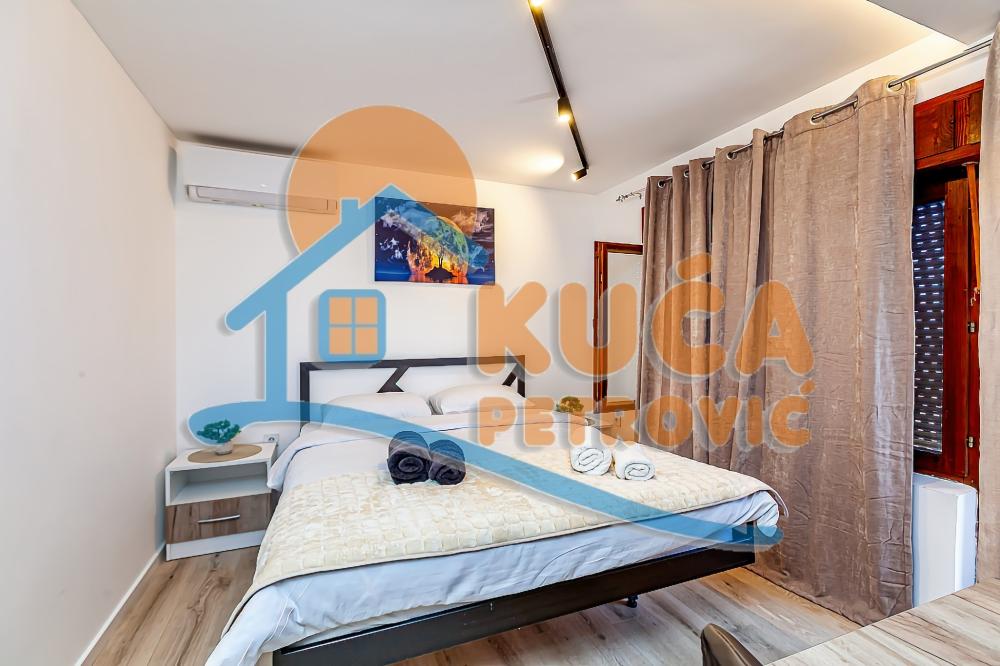 Slika 7 - Stan u zgradi, novogradnja, grejanje na struju, oglas ID p-014281